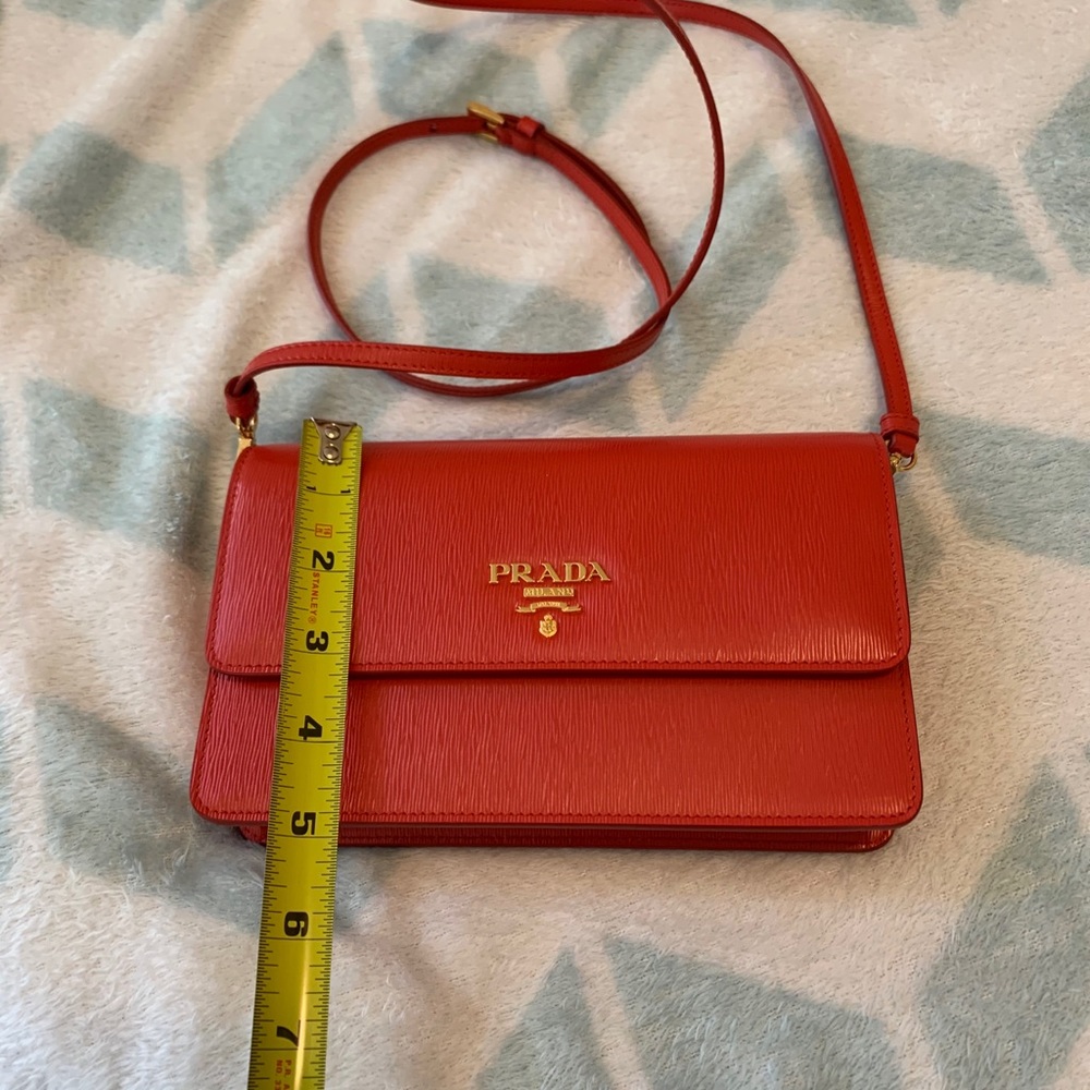 Prada Crossbody - Picture 4 of 8